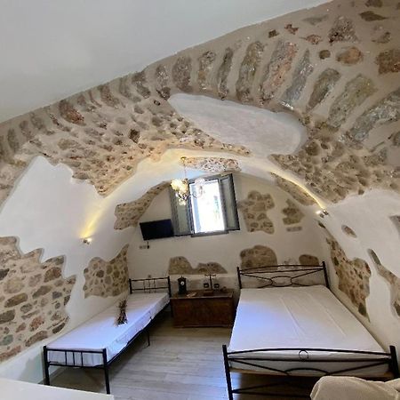 Καμάρα Χωριό Φοινίκι , Kamara Finiki Village Moláoi Exterior photo